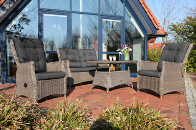 Die Loungegruppe CASA RELAX mit verstellbaren Sesseln