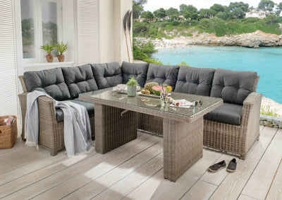 Die Loungegruppe RIVIERA mit Esstisch